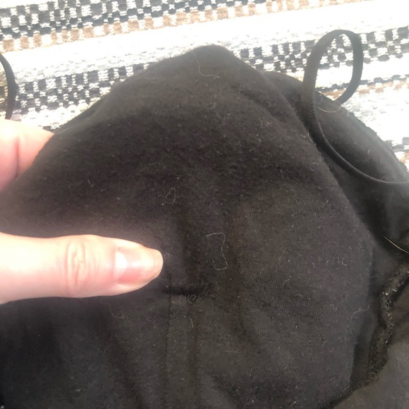 Victoria’s Secret 32D bra in Perfect Shape Design plus an extra bralette - Picture 11 of 11